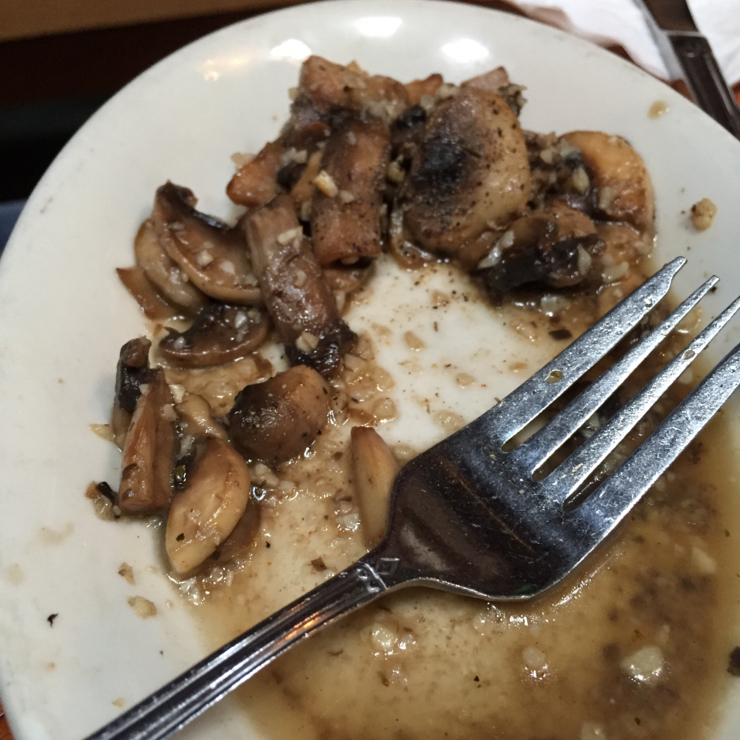 Vegan user review of Old Wagon Saloon & Grill in San Jose. #Garlic #mushrooms. 