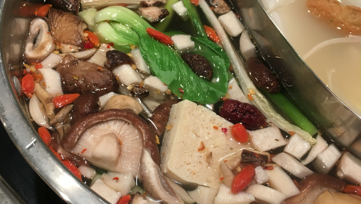Vegan user review of Little Sheep Mongolian Hot Pot in Mountain View. An omni place with vegan option.