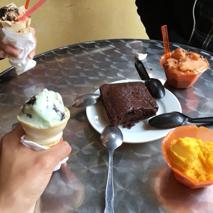 Vegan user review of Holy Gelato! in San Francisco. Warm Brownies, not too sweet!