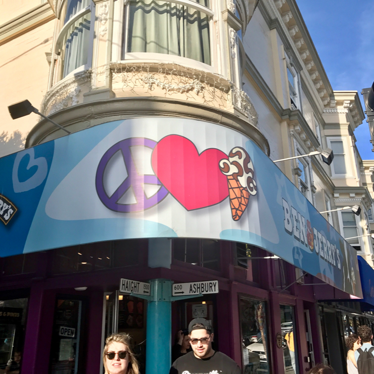 Vegan user review of Ben & Jerry's in San Francisco. 