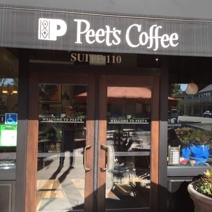 Vegan user review of Peet's Coffee in Pleasanton. This place a variety of vegan cookies.