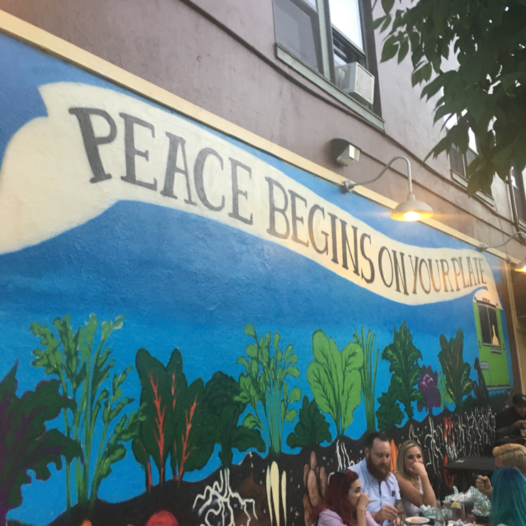 Vegan user review of Homegrown Smoker in Portland. 
