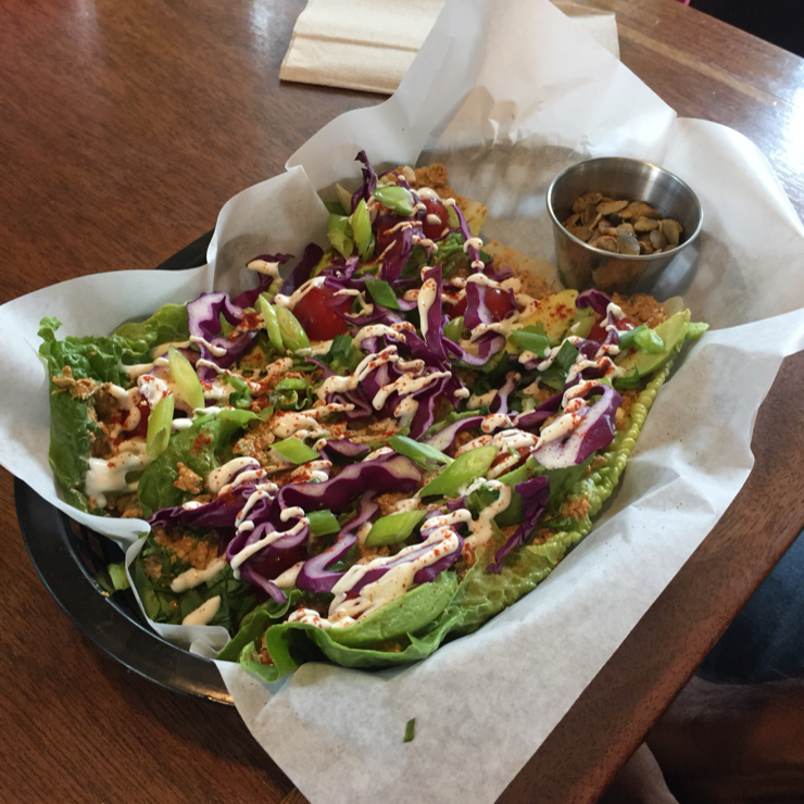Vegan user review of Salud Raw Foods in Bend. 