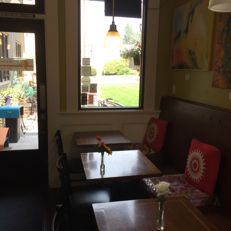 Vegan user review of Salud Raw Foods in Bend. 
