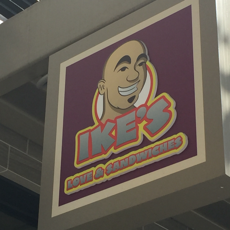 Vegan user review of Ike's Place in Oakland. 
