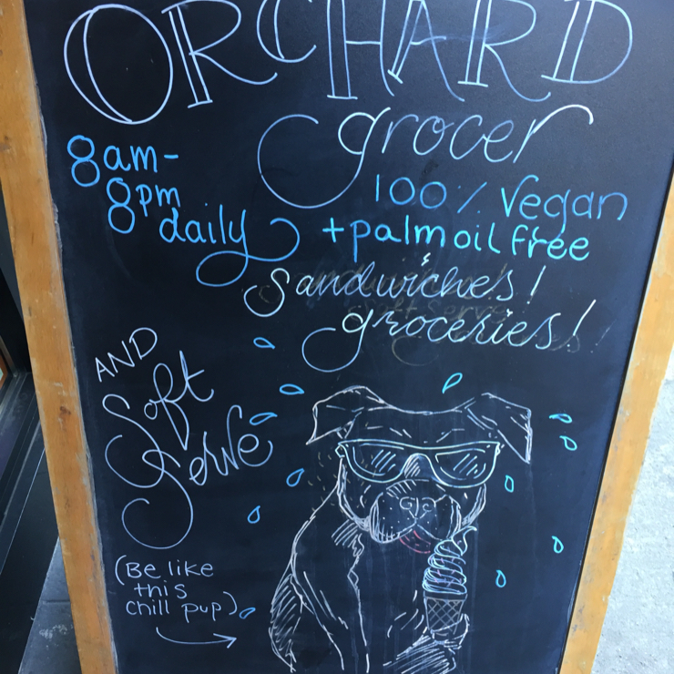Vegan user review of Orchard Grocer in New York. 