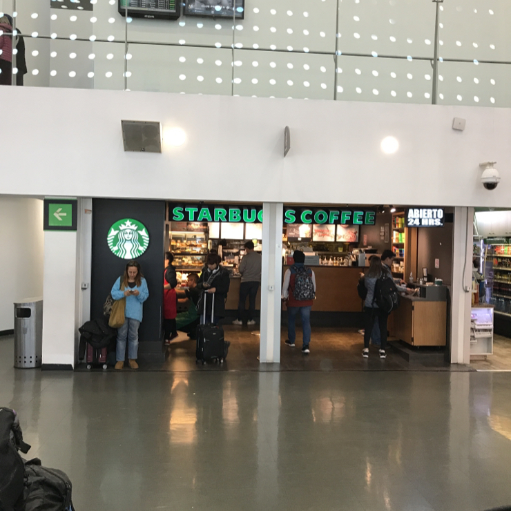 Vegan user review of Starbucks in Mexico City. The coffee here (Mexican Chiapas blend) is amazing 😉 