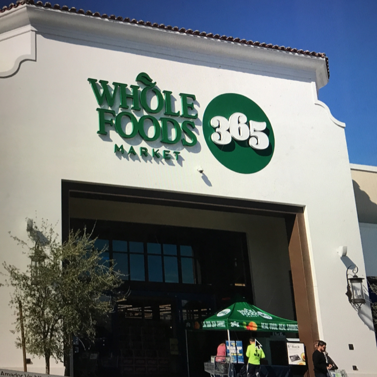 Vegan user review of Whole Foods Market 365 in Concord. Nice prices and fresh produce. 
