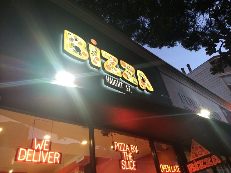 Vegan user review of Bizza in San Francisco. 