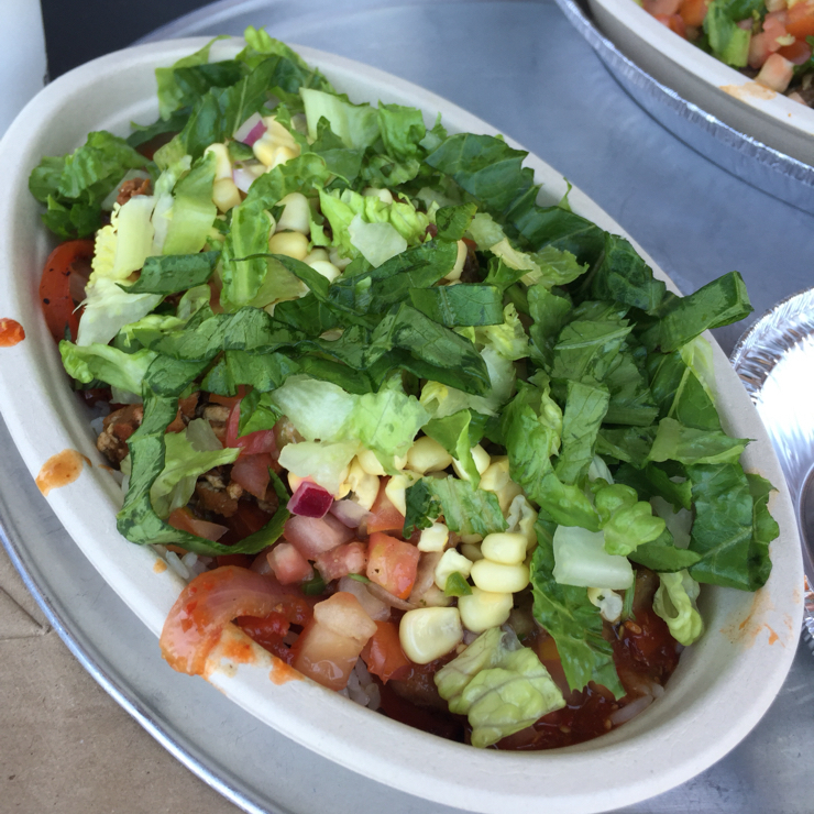 Vegan user review of Chipotle Mexican Grill in Manteca. Sofritas bowl. 
