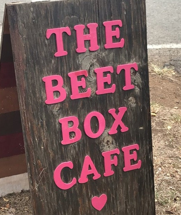 Vegan user review of The Beet Box Cafe in Kailua. 