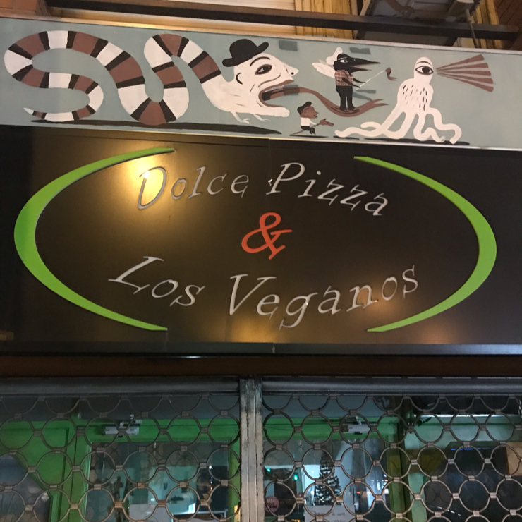 Vegan user review of Dolce Pizza y Los Veganos in Barcelona. 
