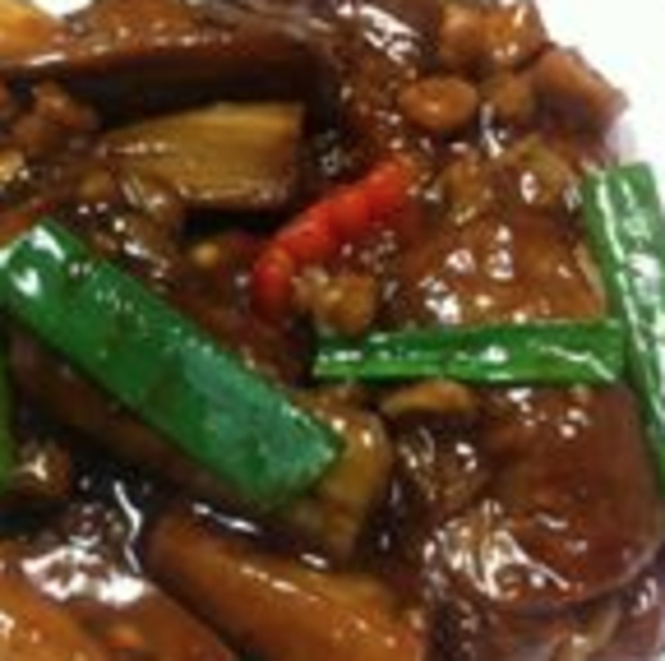 Vegan user review of Little Peking Restaurant in Fresno. 