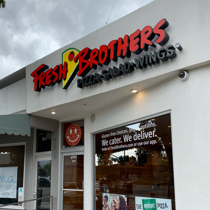 Vegan user review of Fresh Brothers - Burbank in Burbank. 