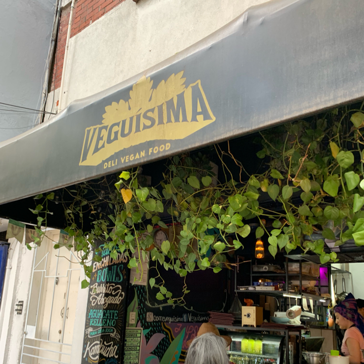 Vegan user review of Veguísima in Ciudad de México. 