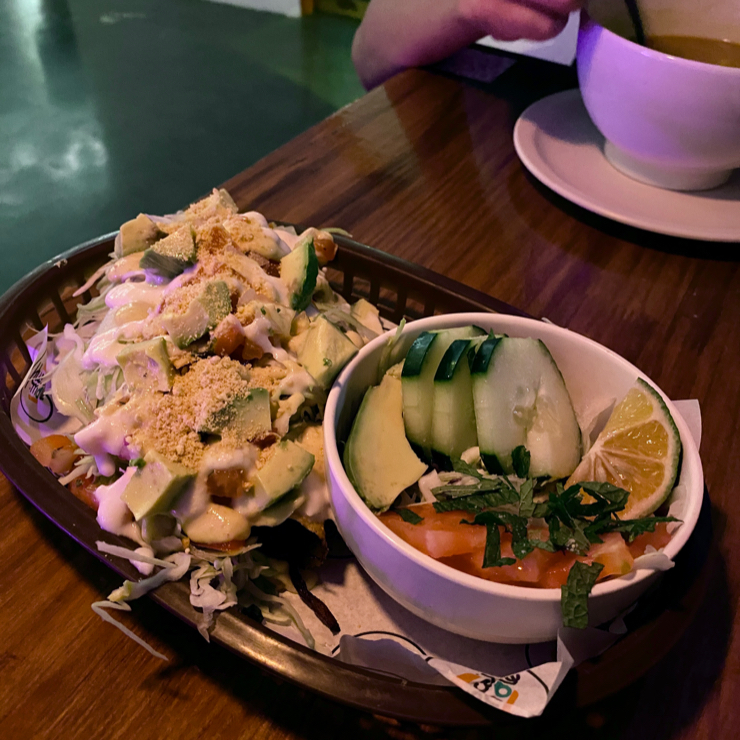 Vegan user review of Huacamole. 