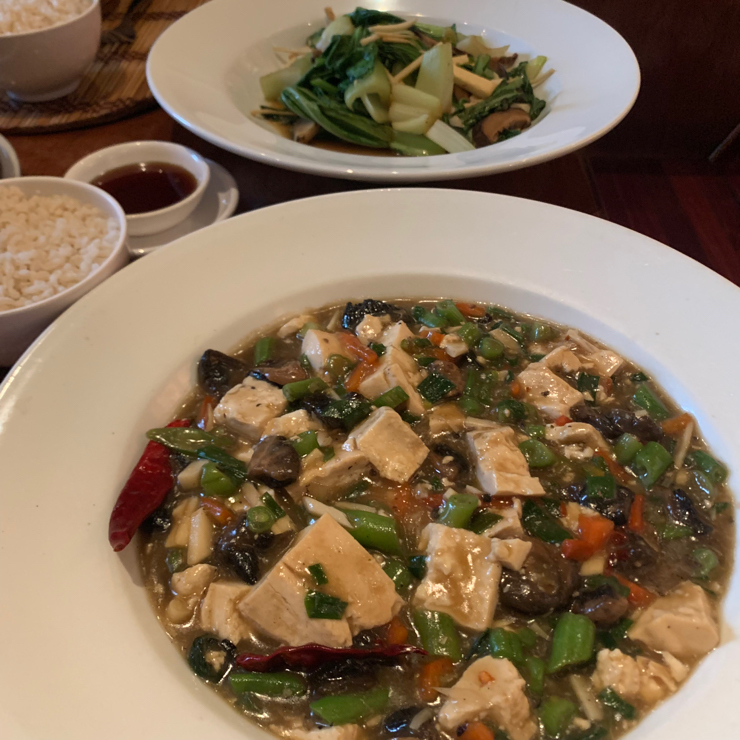 Vegan user review of Tin Jo Asian Restaurant. 