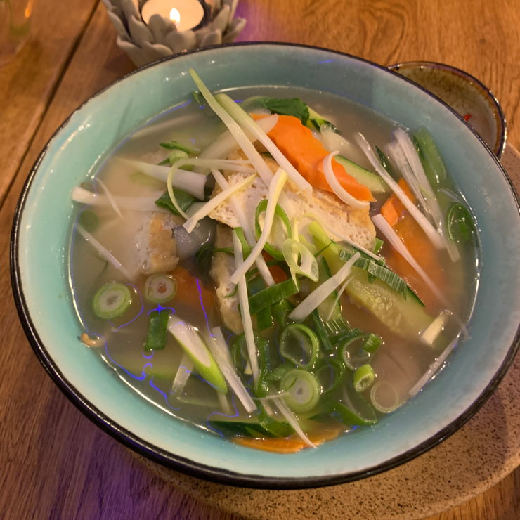 Vegan user review of Chay Long. 